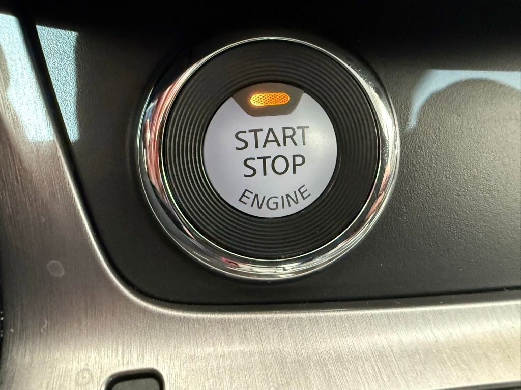 Used 2024 Nissan Murano SV w/ SV Midnight Edition Package image 25