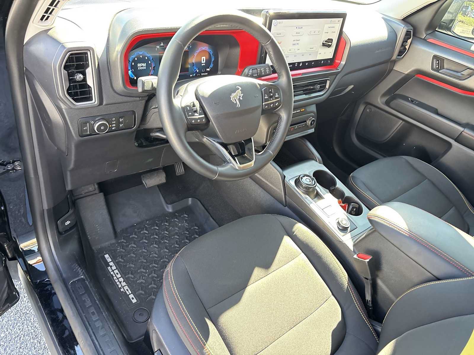 Used 2025 Ford Bronco Sport Free Wheeling w/ Convenience Package AWD/4WD image 10