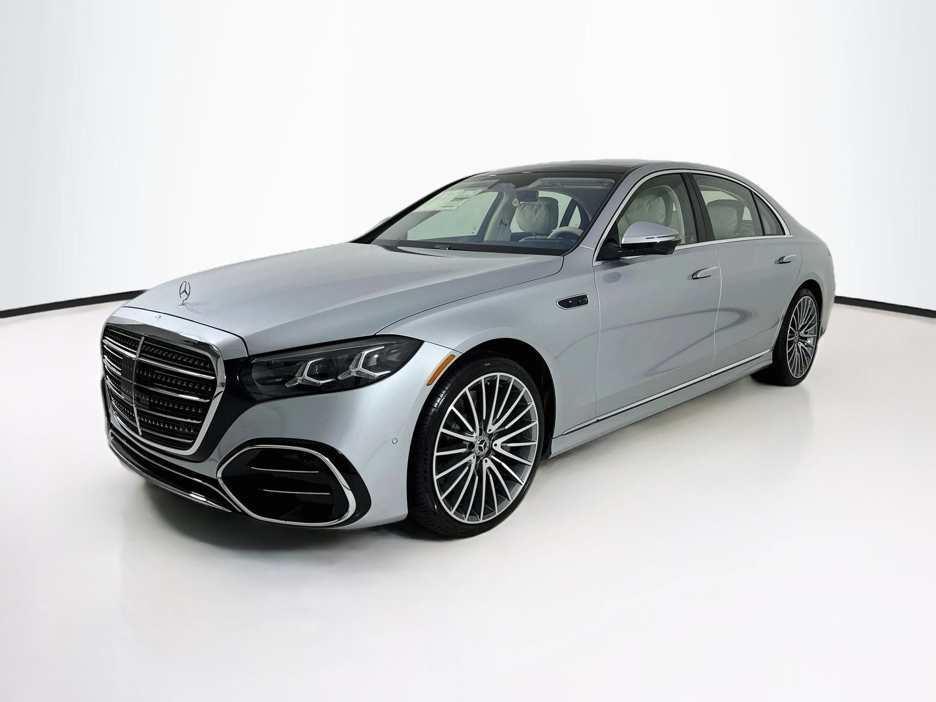 New 2027 Mercedes-Benz S 580 4MATIC Sedan image 3