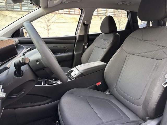 Used 2025 Hyundai Tucson SE AWD/4WD image 19