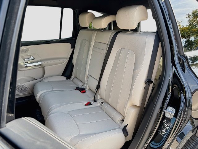 New 2026 Mercedes-Benz GLB 250 4MATIC image 24