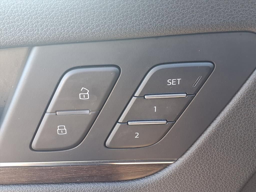 Used 2022 Audi Q5 2.0T Premium Plus image 11