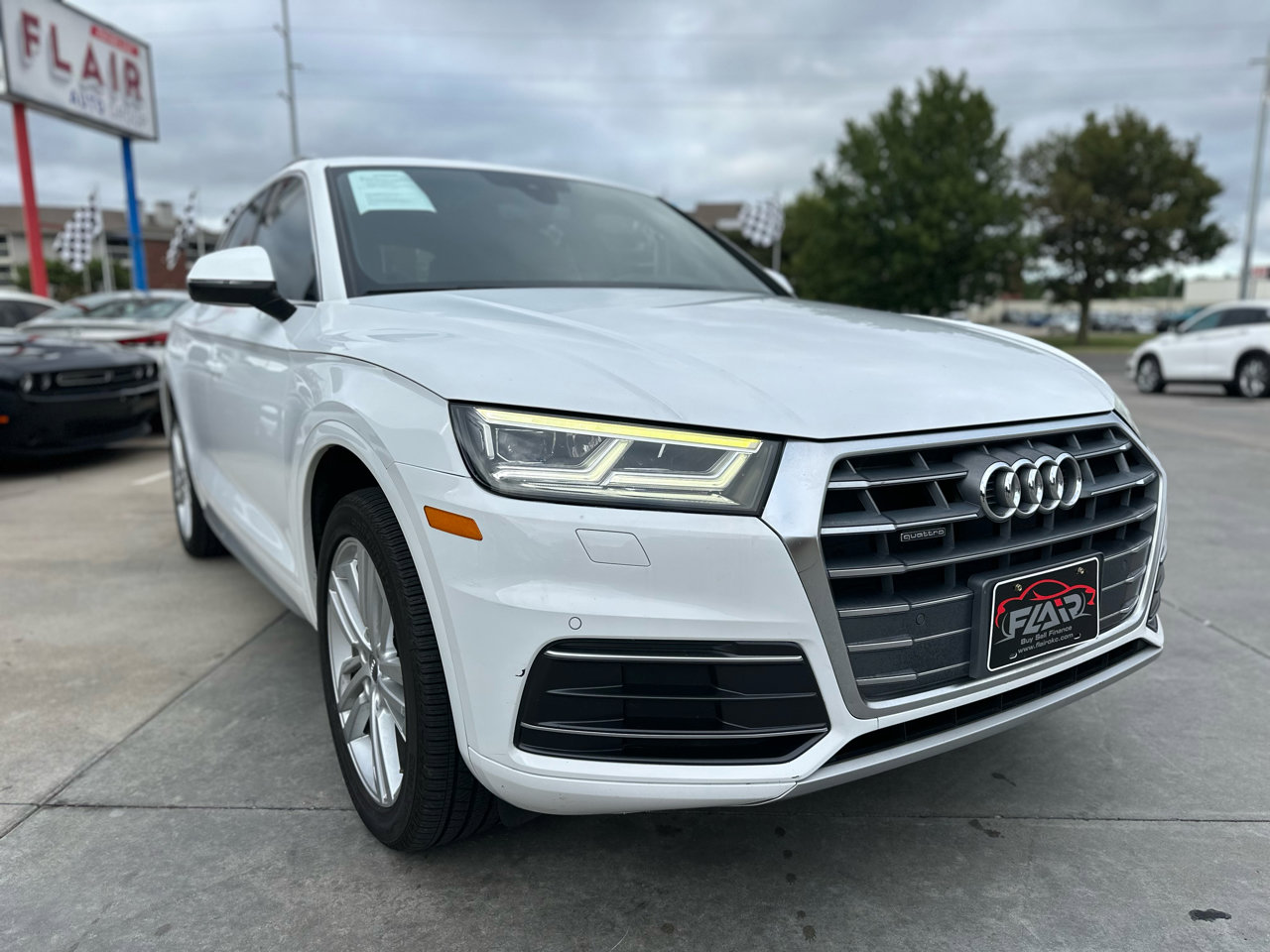 Used 2018 Audi Q5 2.0T Premium Plus w/ Premium Plus Package image 1