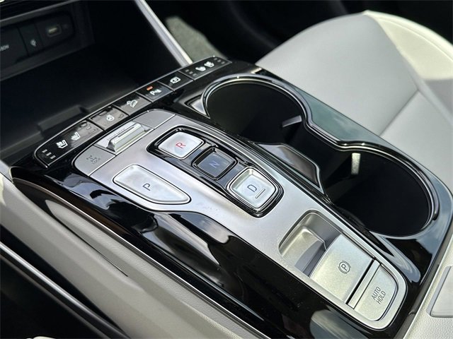 Used 2024 Hyundai Tucson Limited image 35