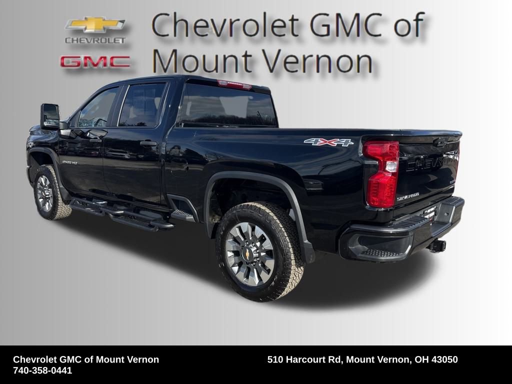 Used 2025 Chevrolet Silverado 2500 Custom w/ Custom Convenience Package image 3