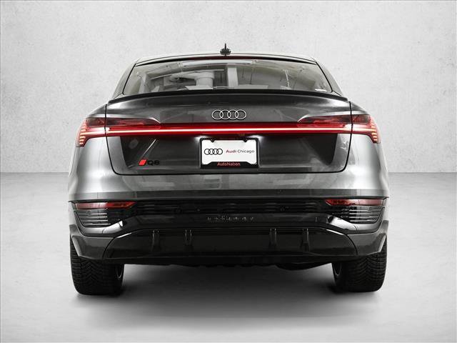Used 2024 Audi Q8 e-tron Premium Plus AWD/4WD image 7