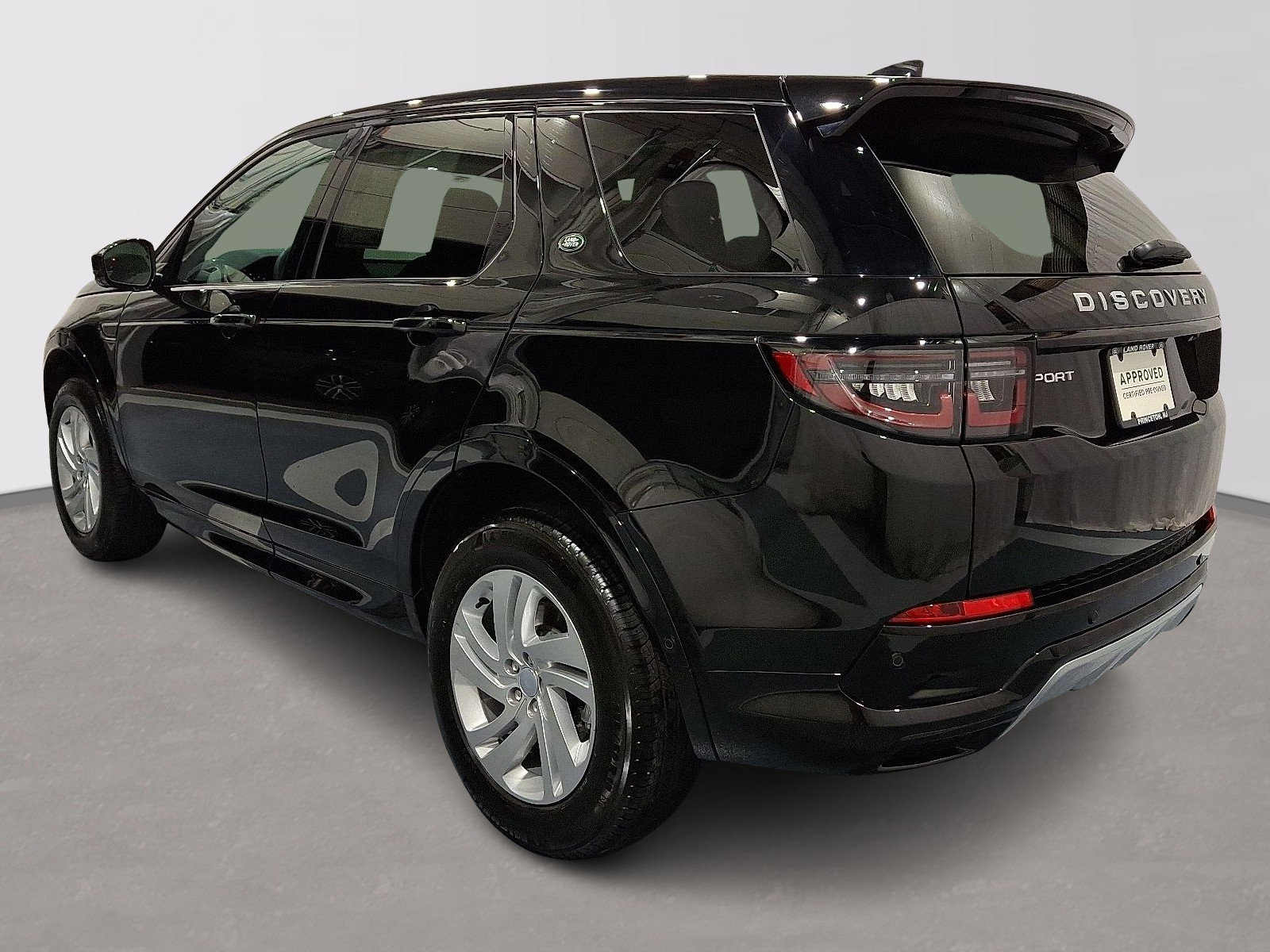 Certified 2025 Land Rover Discovery Sport S image 2