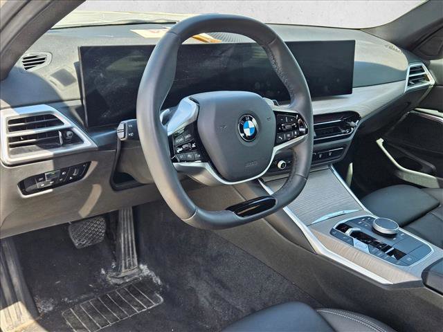 Used 2025 BMW 330i xDrive Sedan AWD/4WD image 9