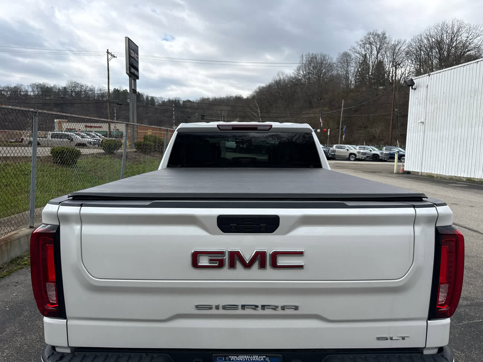 Used 2021 GMC Sierra 1500 SLT image 6