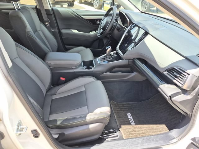 Certified 2025 Subaru Outback Onyx Edition AWD/4WD image 12