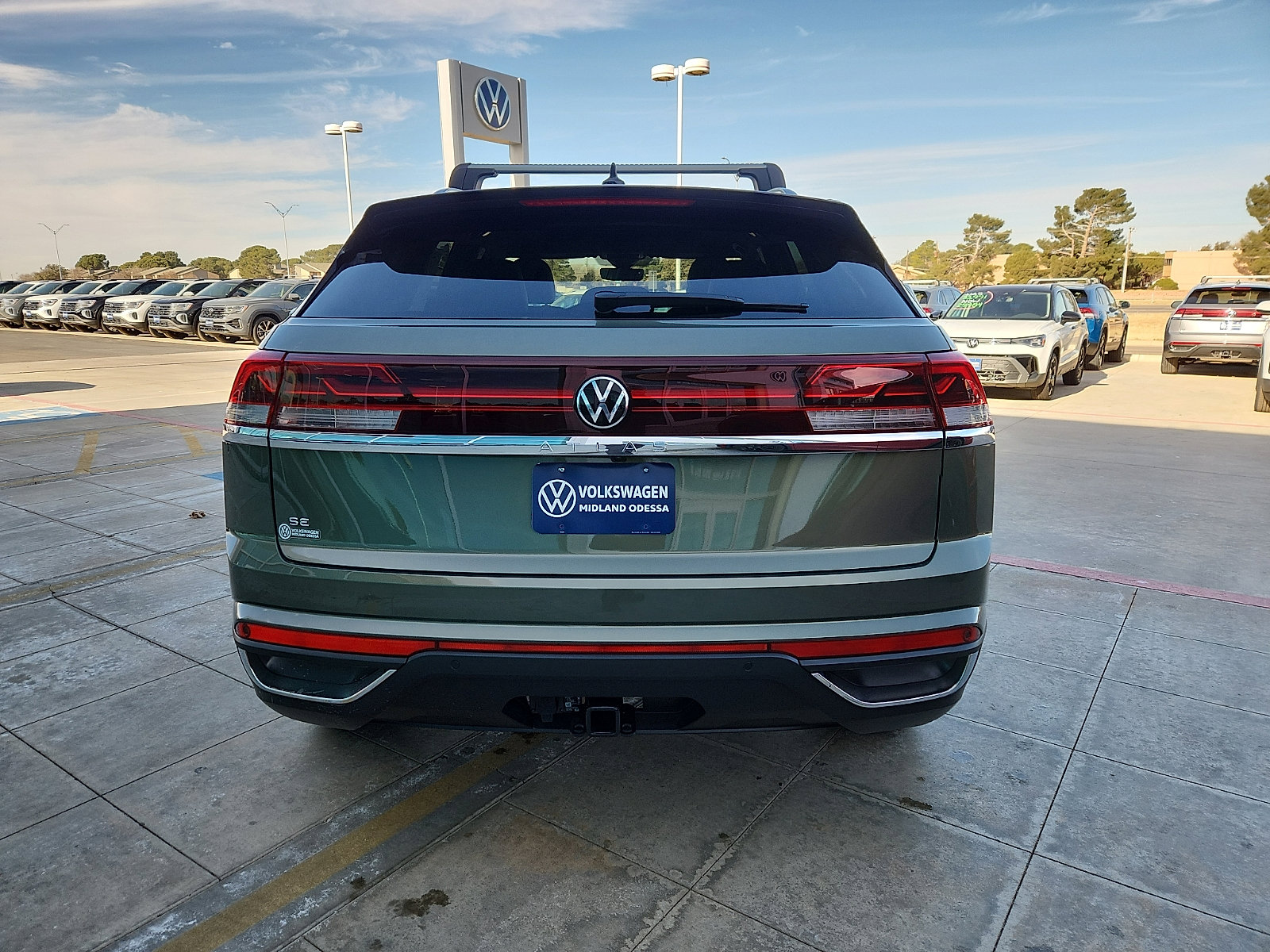 New 2026 Volkswagen Atlas Cross Sport SE image 6