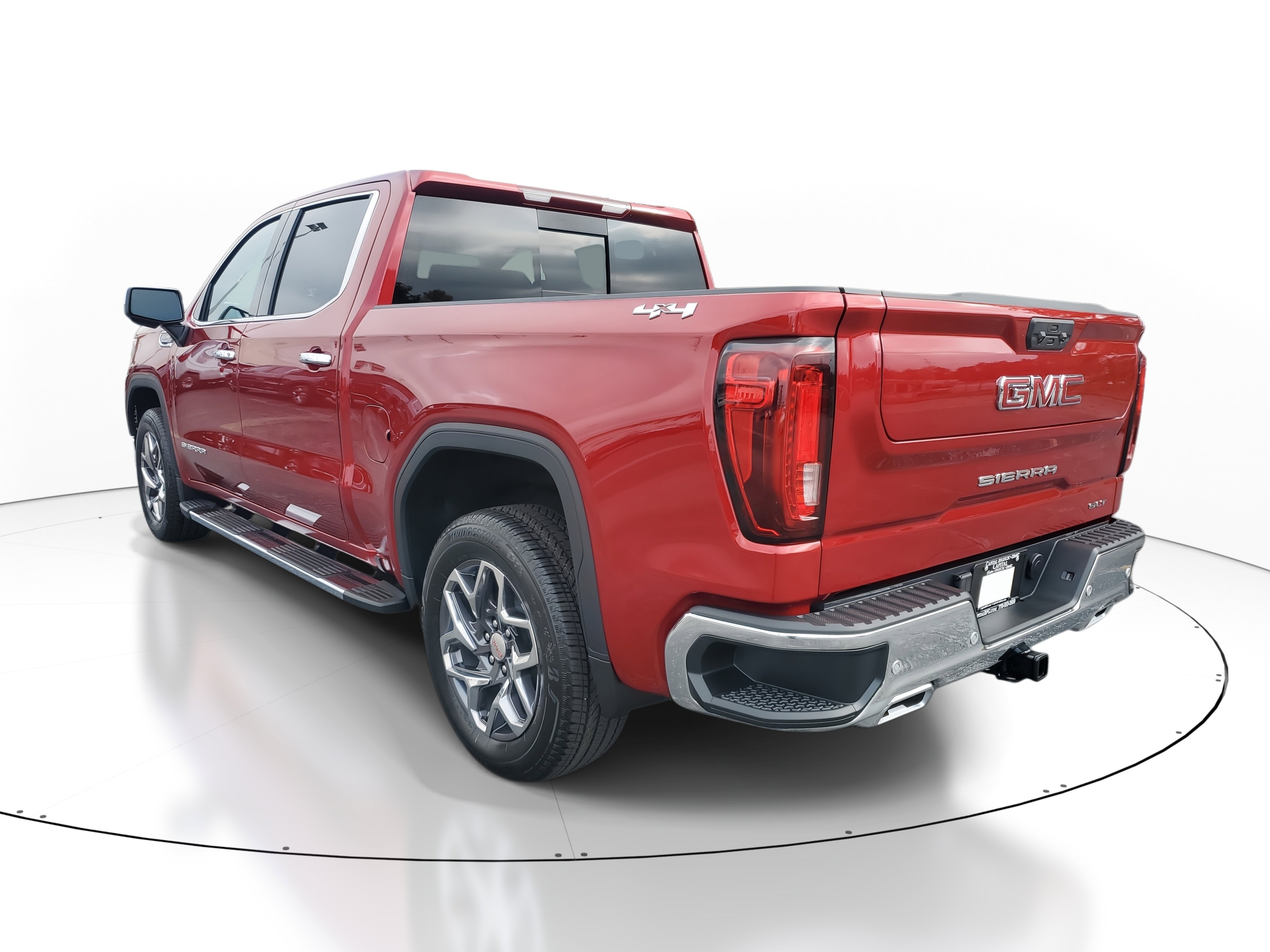 New 2026 GMC Sierra 1500 SLT image 4