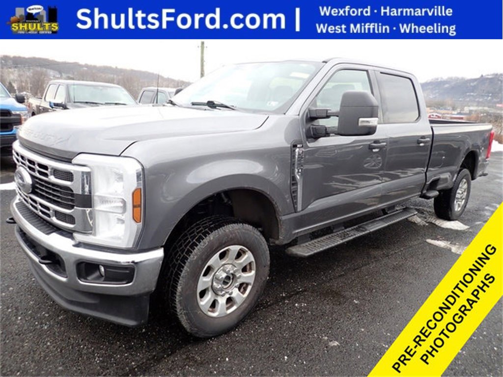 Used 2024 Ford F250 XLT image 1