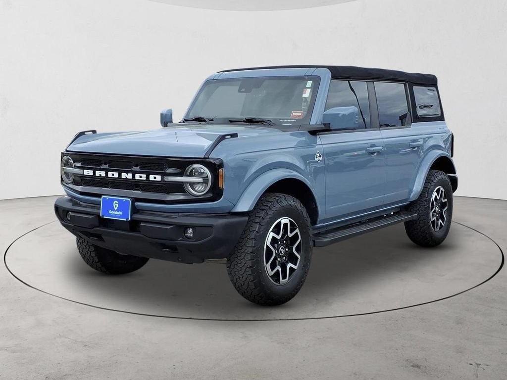 Used 2022 Ford Bronco Outer Banks AWD/4WD image 1