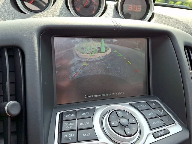Used 2016 Nissan 370Z Touring Sport RWD image 17