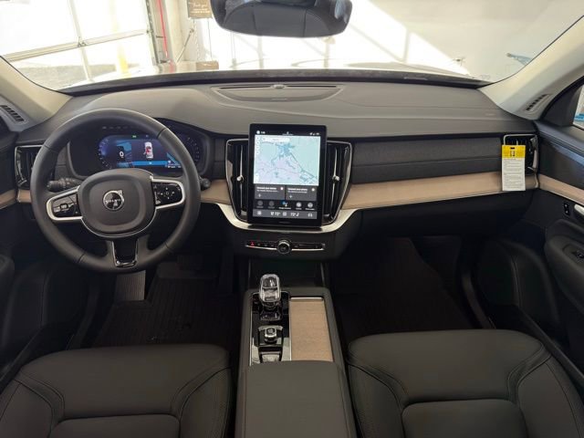 New 2026 Volvo XC90 B5 Plus w/ Protection Package image 19