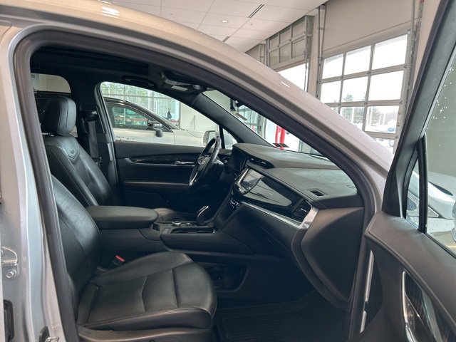Used 2020 Cadillac XT6 Premium Luxury image 20