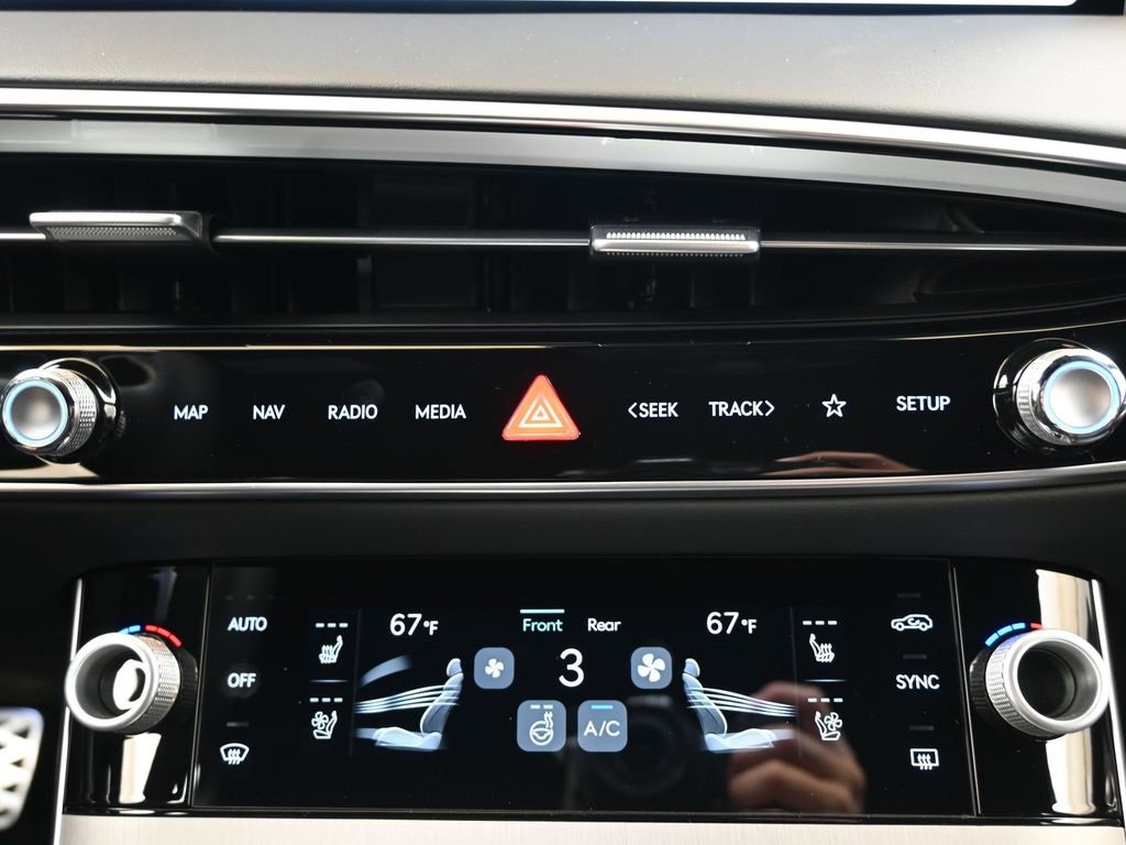 New 2026 Genesis GV70 3.5T Sport Advanced image 34