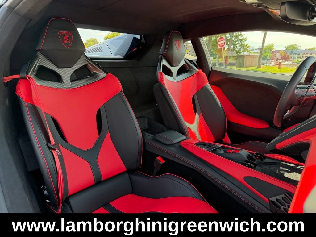 Used 2026 Lamborghini Temerario AWD/4WD image 32