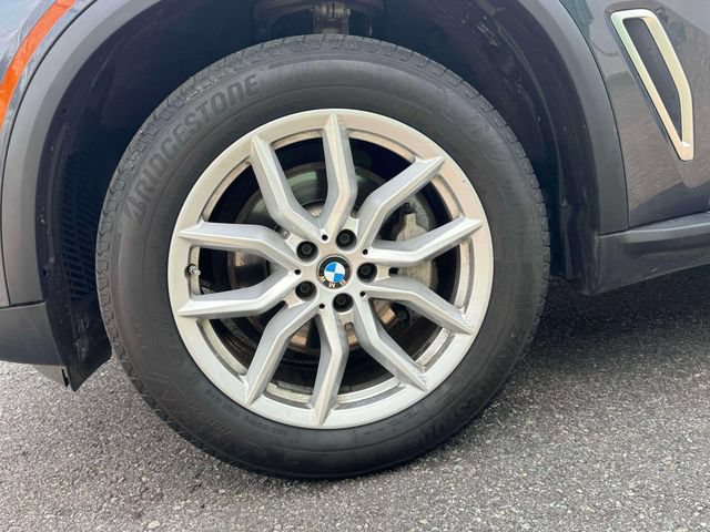 Used 2020 BMW X5 xDrive40i w/ Premium Package AWD/4WD image 10