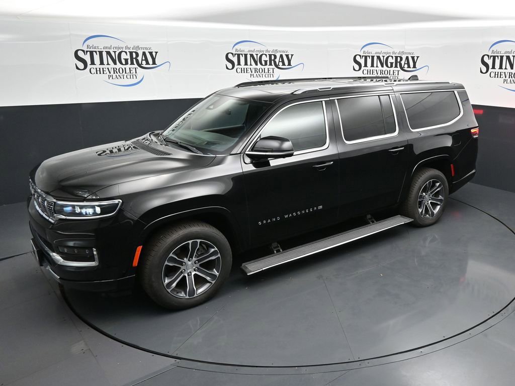 Used 2024 Jeep Grand Wagoneer L 4WD image 11