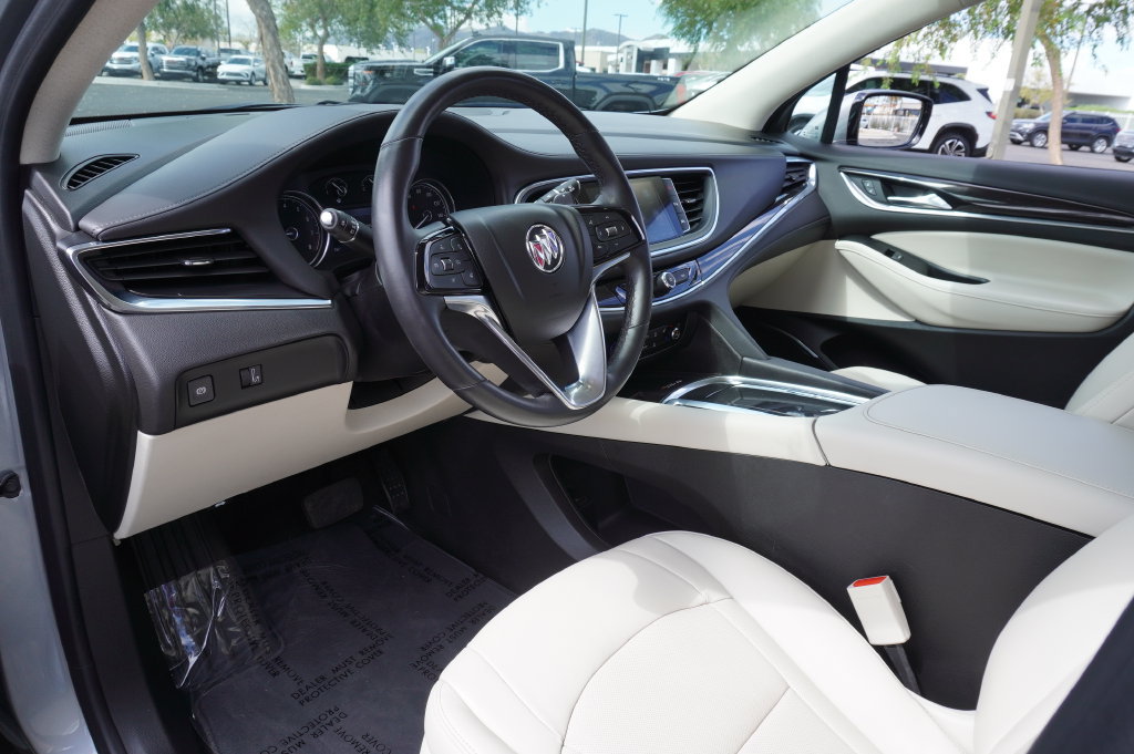 Used 2023 Buick Enclave Essence FWD image 21