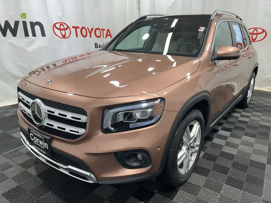 Used 2022 Mercedes-Benz GLB 250 4MATIC image 3