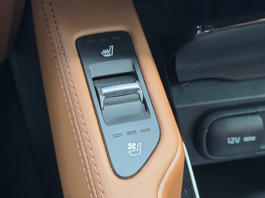 Certified 2025 Kia Telluride SX X-Line AWD/4WD image 38