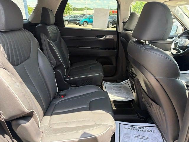 Used 2024 Hyundai Palisade Limited AWD/4WD image 22