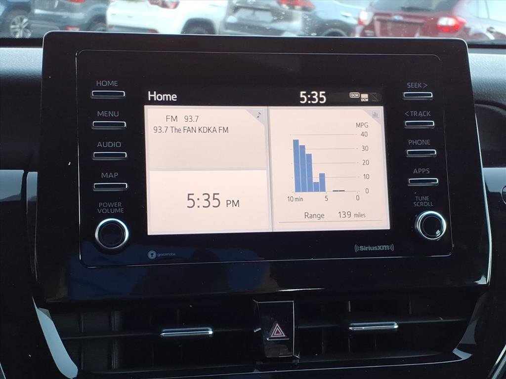 Used 2024 Toyota Camry SE image 10