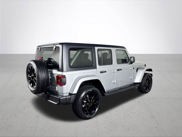 Certified 2022 Jeep Wrangler Unlimited Sahara AWD/4WD image 7