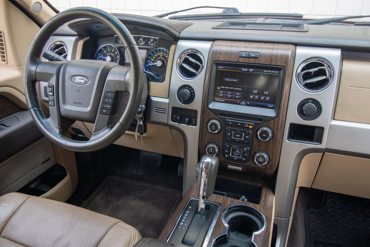Used 2014 Ford F150 Lariat w/ Equipment Group 502A Luxury AWD/4WD image 24
