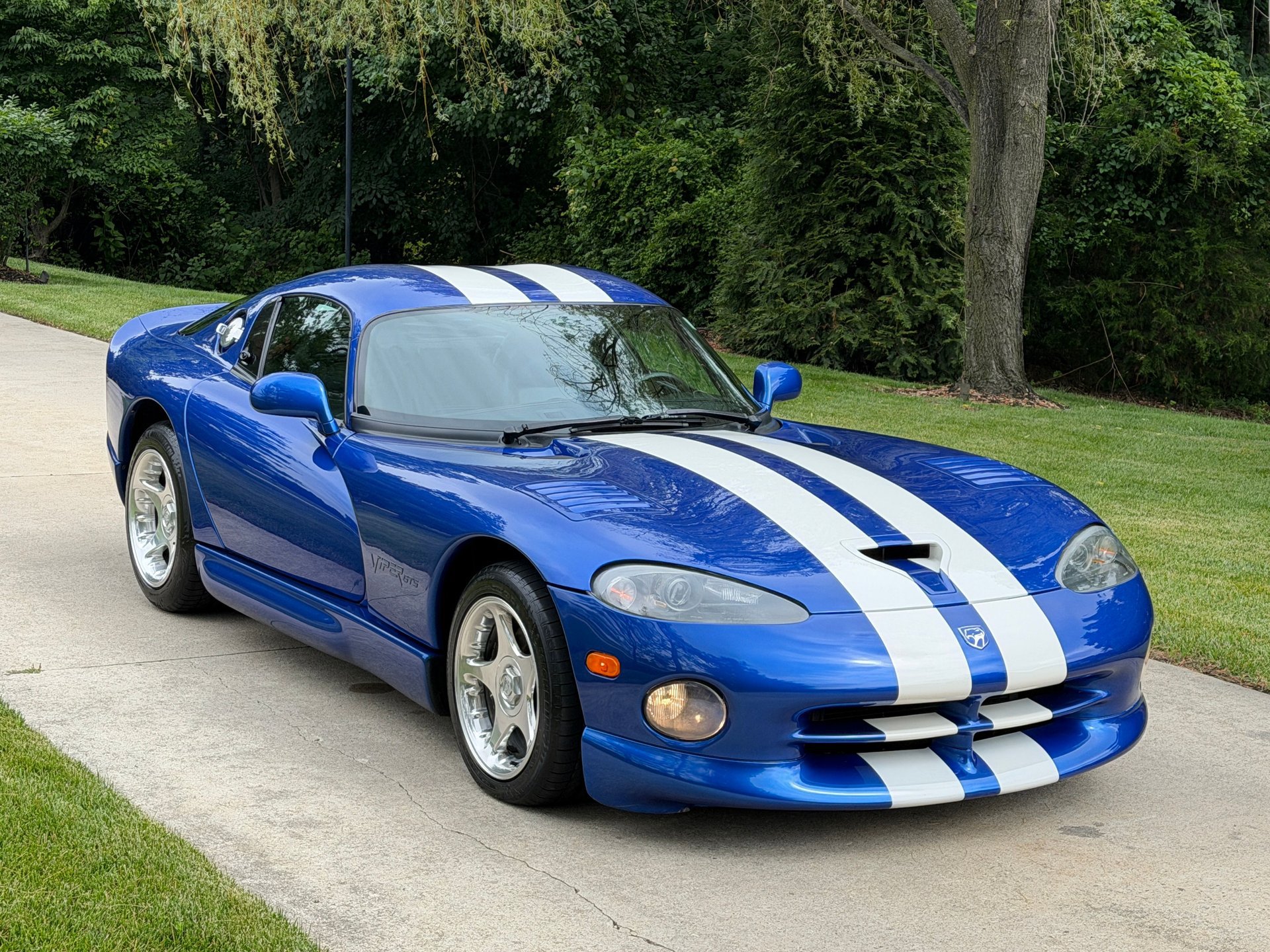 Used 1997 Dodge Viper GTS RWD image 6
