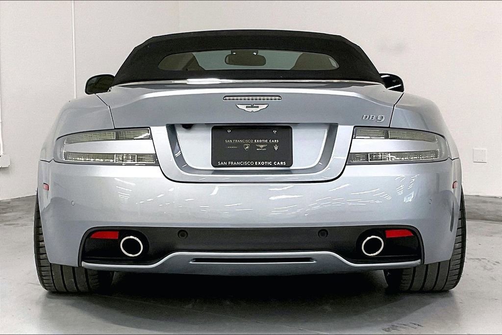 Used 2013 Aston Martin DB9 Volante image 5