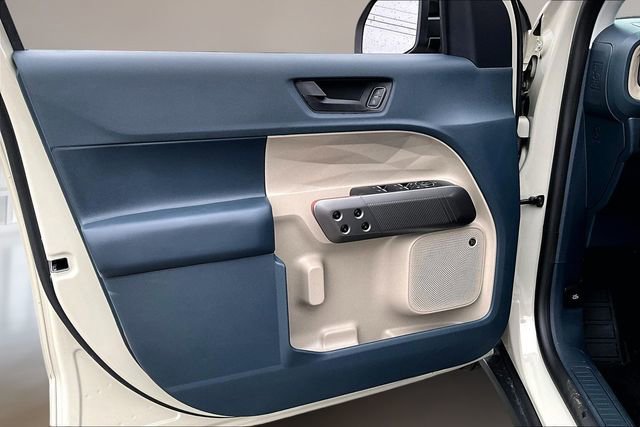 Used 2025 Ford Maverick Lariat AWD/4WD image 17