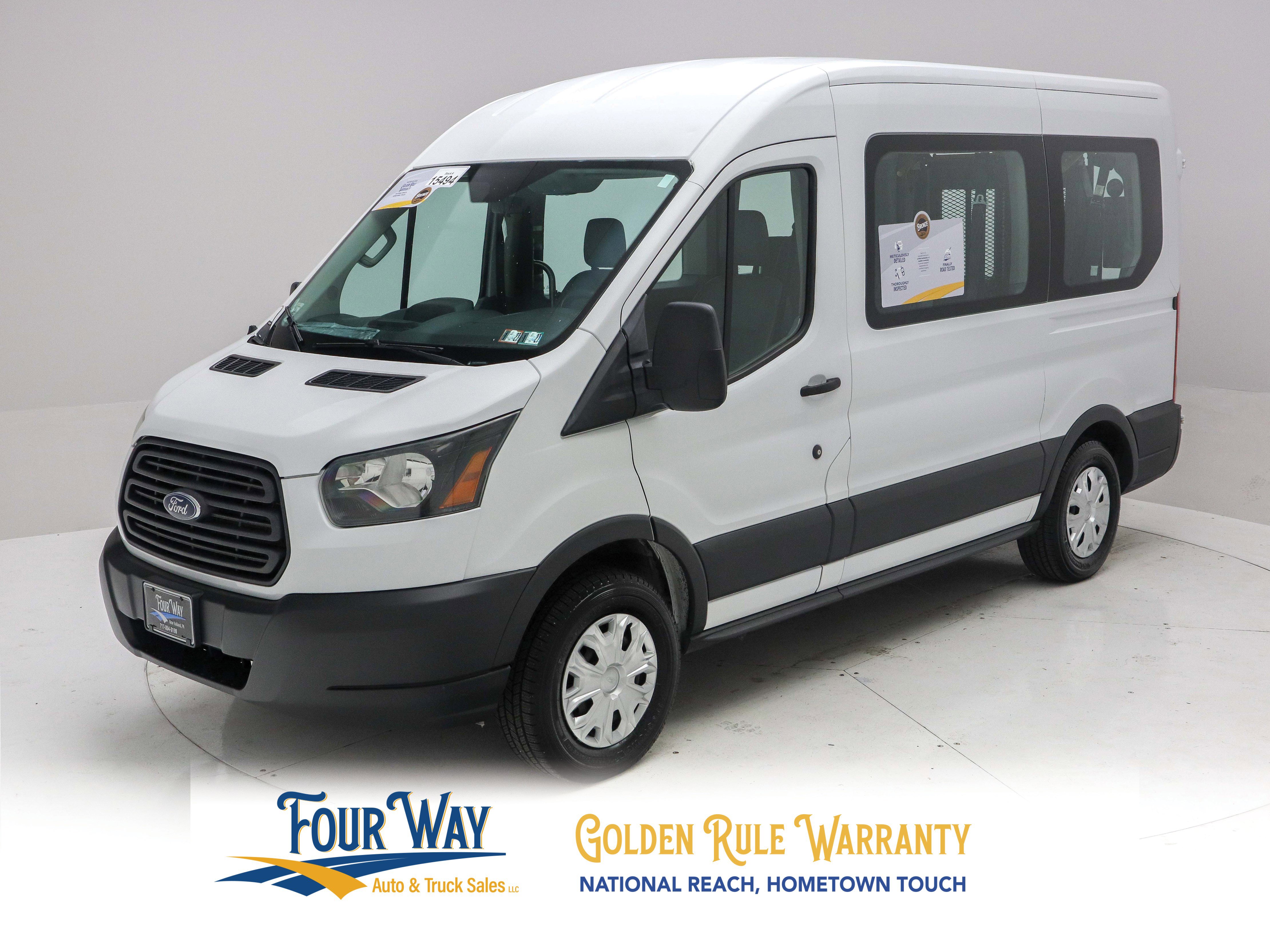 Used 2017 Ford Transit 150 XL RWD image 9