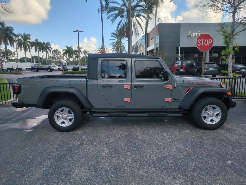 Used 2020 Jeep Gladiator Sport w/ Quick Order Package 24S AWD/4WD image 5