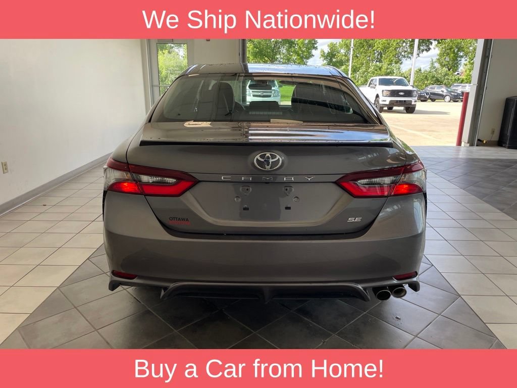 Used 2024 Toyota Camry SE FWD image 6