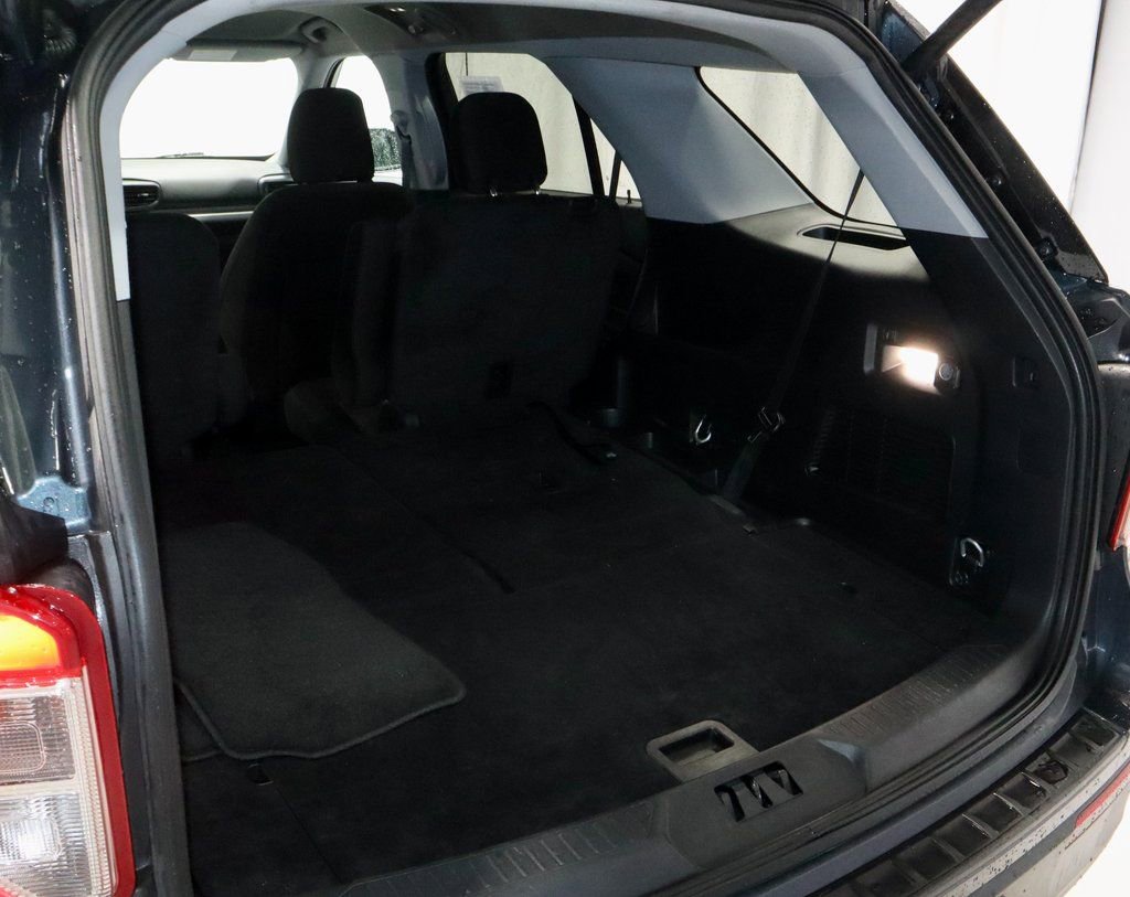 Certified 2023 Ford Explorer XLT image 13