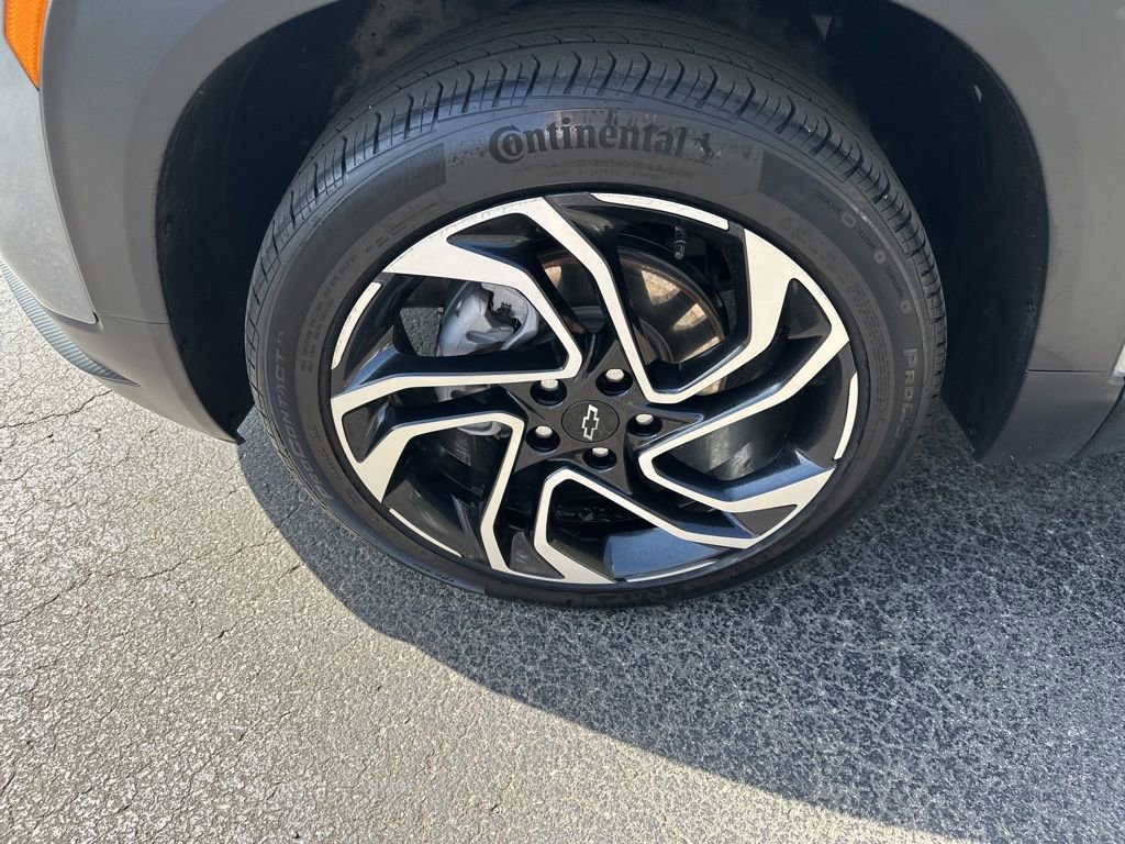 Used 2025 Chevrolet TrailBlazer RS w/ Convenience Package image 9