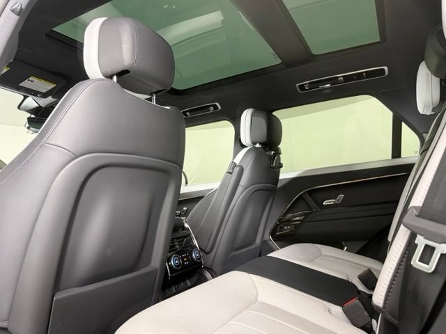 Certified 2025 Land Rover Range Rover Sport Dynamic SE AWD/4WD image 25