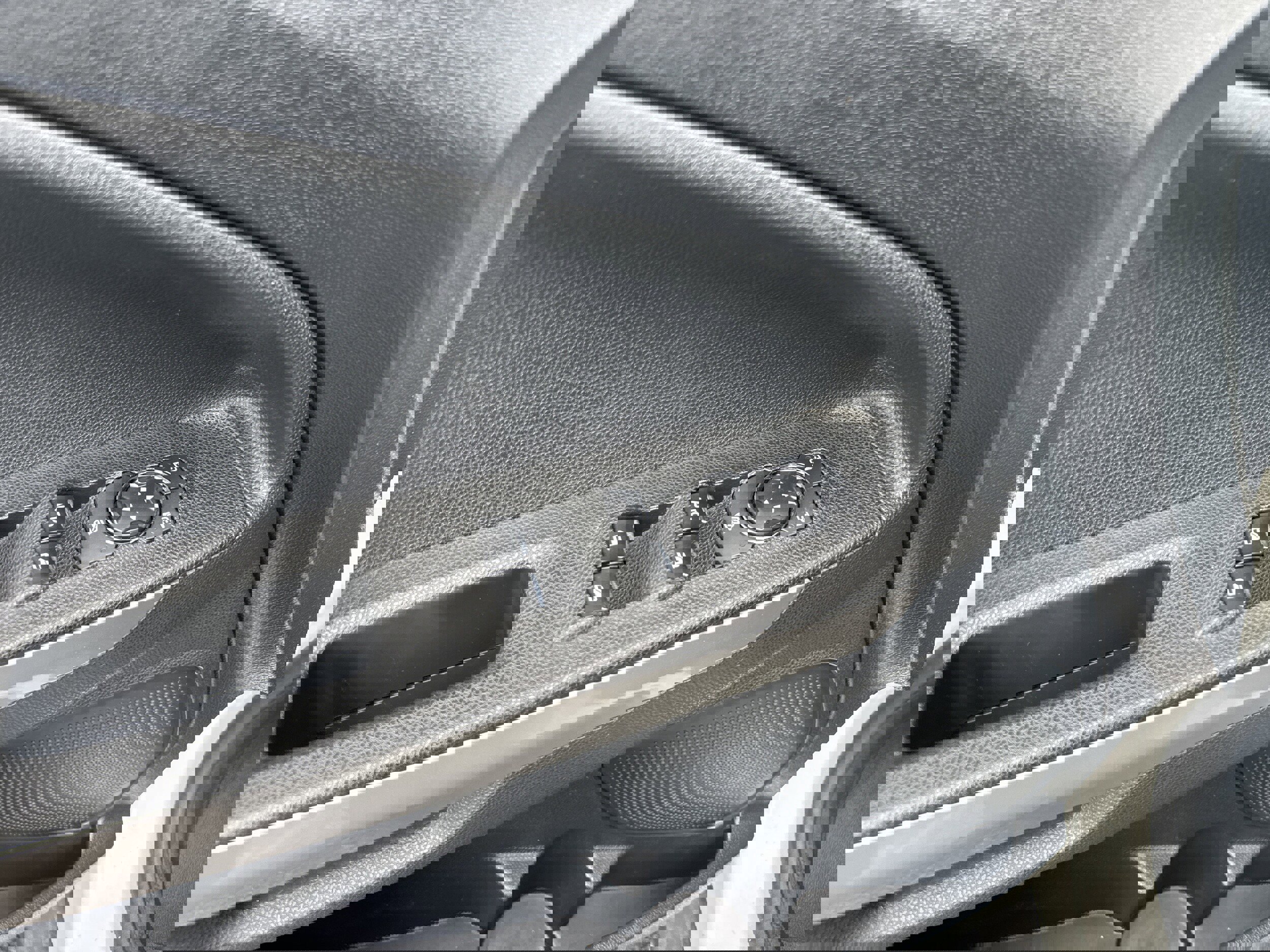 Used 2019 Ford EcoSport Titanium image 6