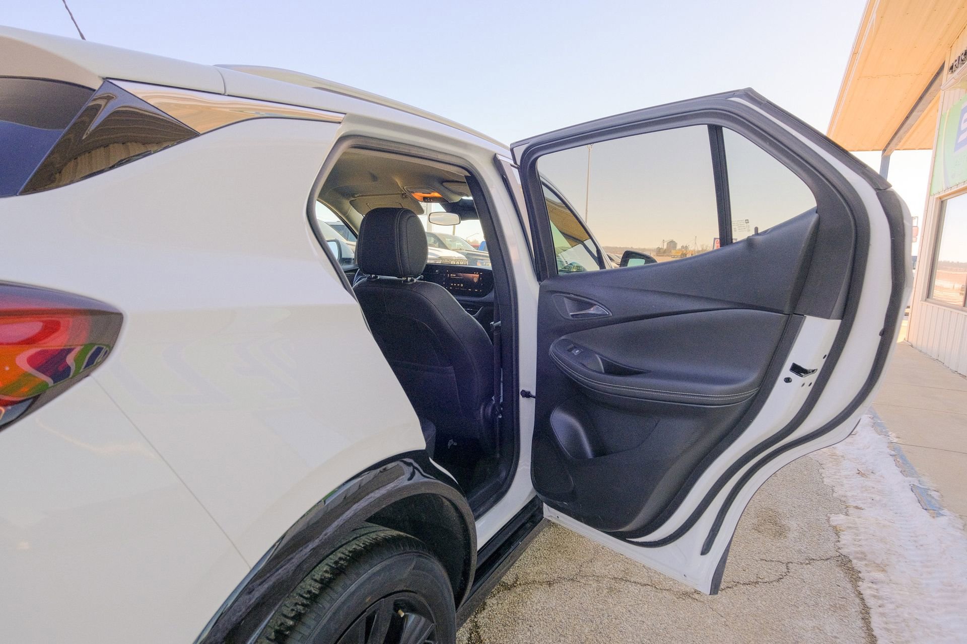 Used 2024 Buick Encore GX Sport Touring image 19