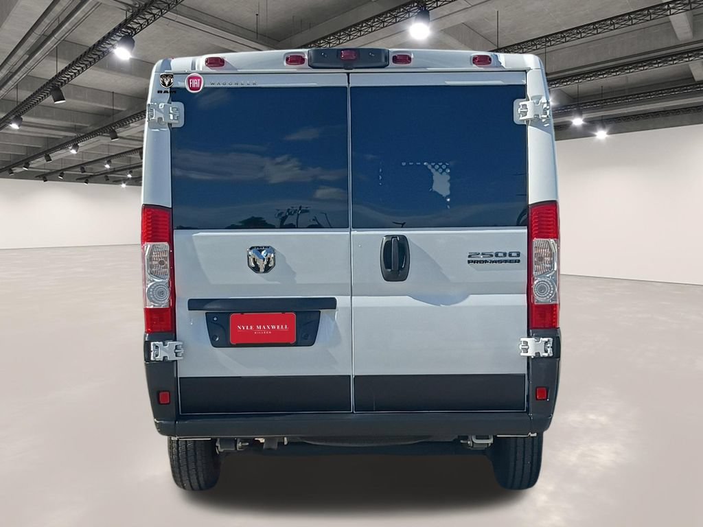 Used 2025 RAM ProMaster 2500 w/ U-Haul Equipment Group FWD image 15
