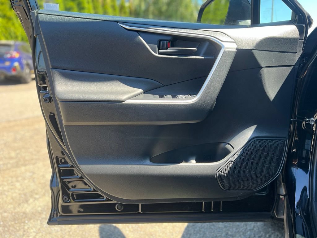 Certified 2021 Toyota RAV4 SE AWD/4WD image 24