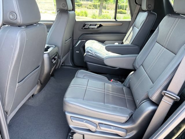 New 2026 Chevrolet Tahoe High Country RWD image 5