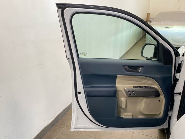 New 2025 Ford Maverick Lariat w/ 4K Tow Package image 21