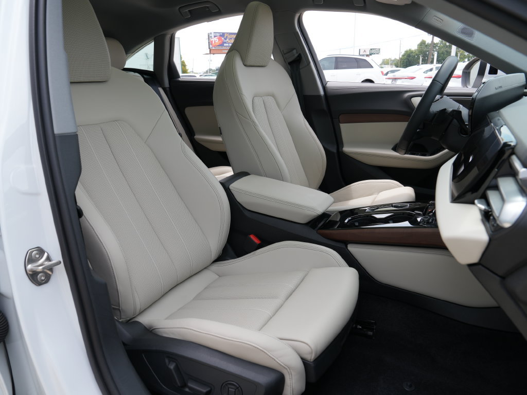 Used 2025 Audi A5 Prestige w/ 19" Wheel Package AWD/4WD image 15