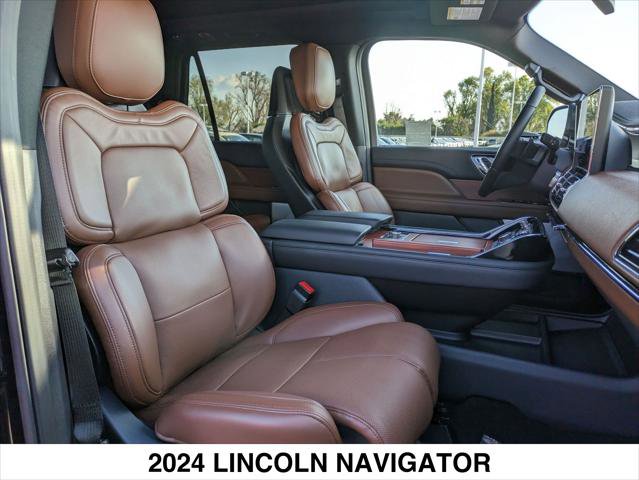 Certified 2024 Lincoln Navigator Reserve image 28