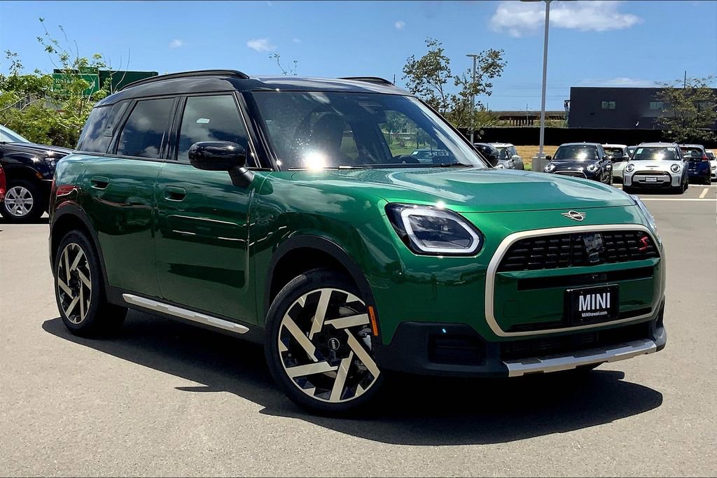 New 2025 MINI Cooper Countryman S w/ Comfort Package Max image 1